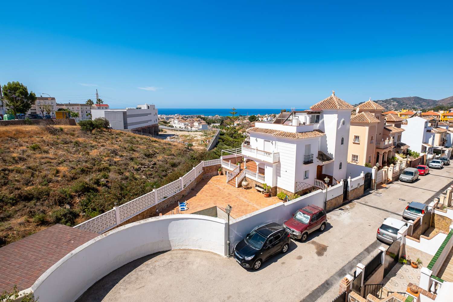 Fantastica Villa en  venta   Urbanización Flamingo   Nerja