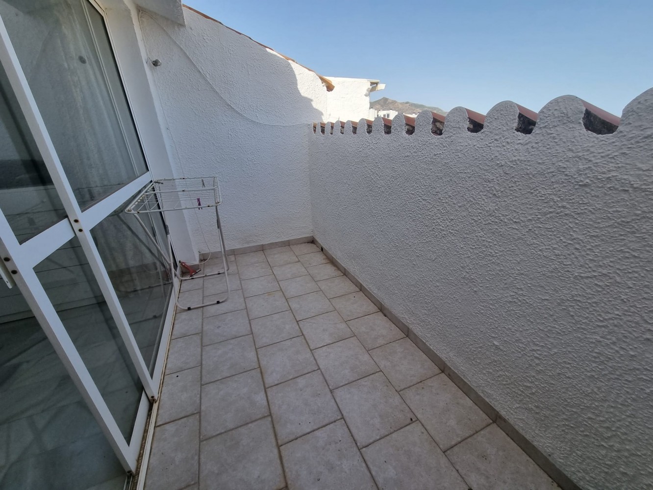 1 BEDROOM DUPLEX APARTMENT WITH 2 TERRACES AND SEA VIEWS - NERJA