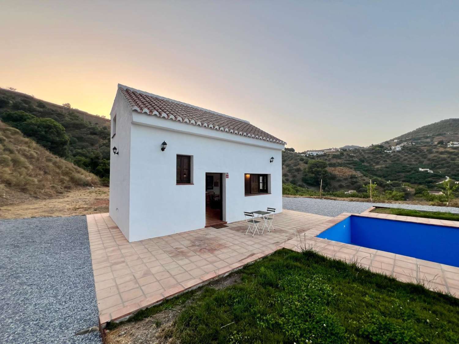 Charmantes renoviertes Landhaus zum Verkauf in Frigiliana