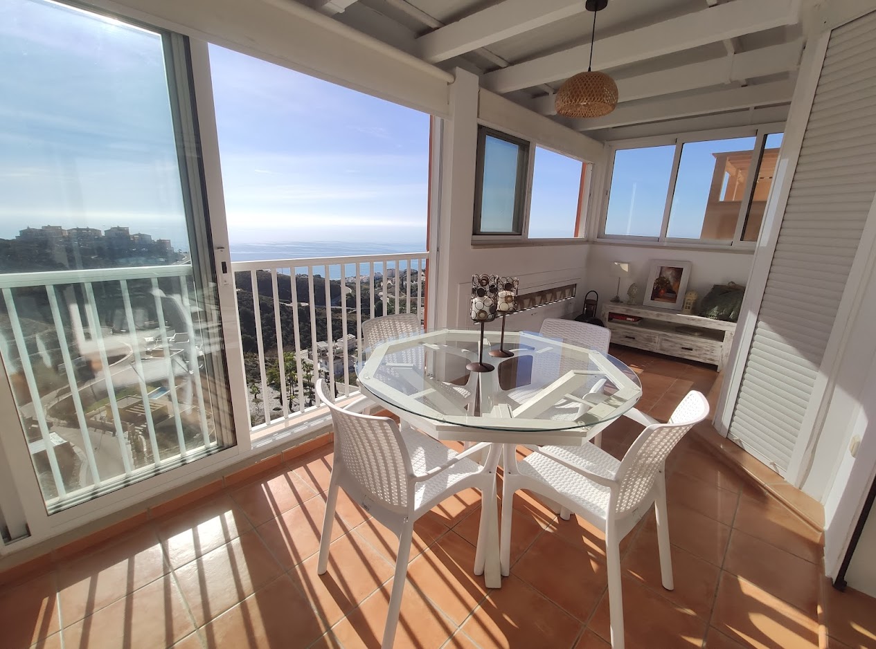 Fantastique maison jumelée avec vue sur la mer