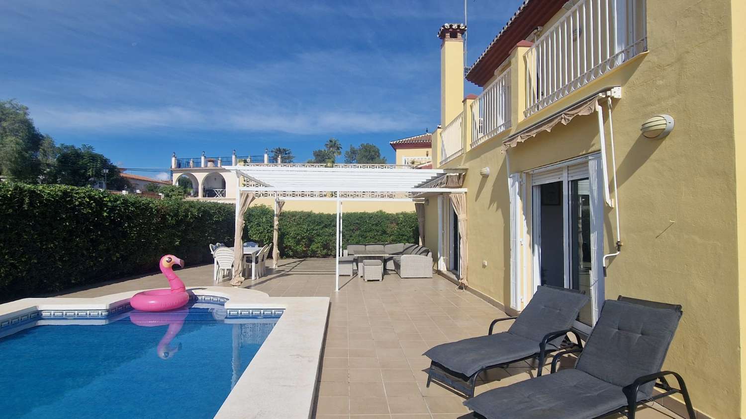 Villa for sale in Caleta de Vélez